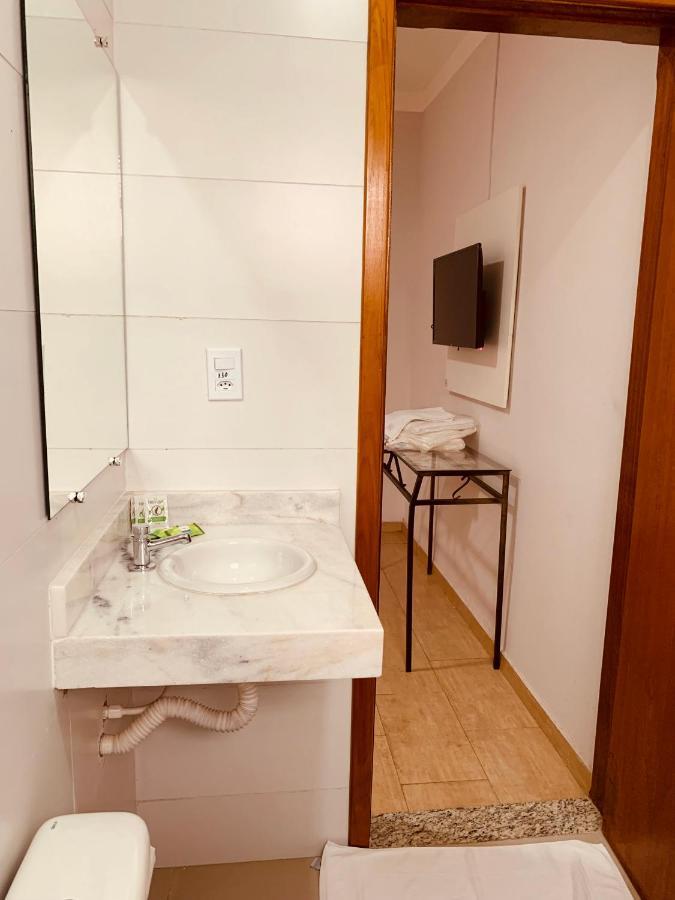 Hotel Belvedere Araras - Facil Acesso Hospital Sao Leopoldo E Faculdades ภายนอก รูปภาพ