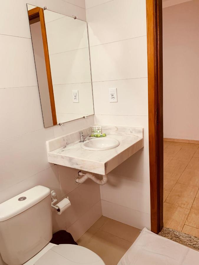 Hotel Belvedere Araras - Facil Acesso Hospital Sao Leopoldo E Faculdades ภายนอก รูปภาพ